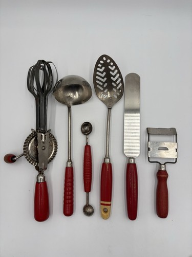 Vtg red farmhouse kitchen - vtg,